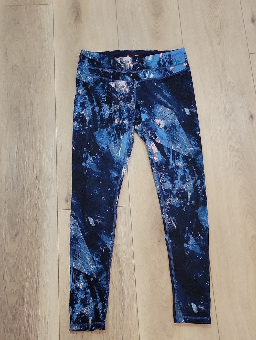 Lucy Navy and Light Blue Abstract-Print Active Leggings